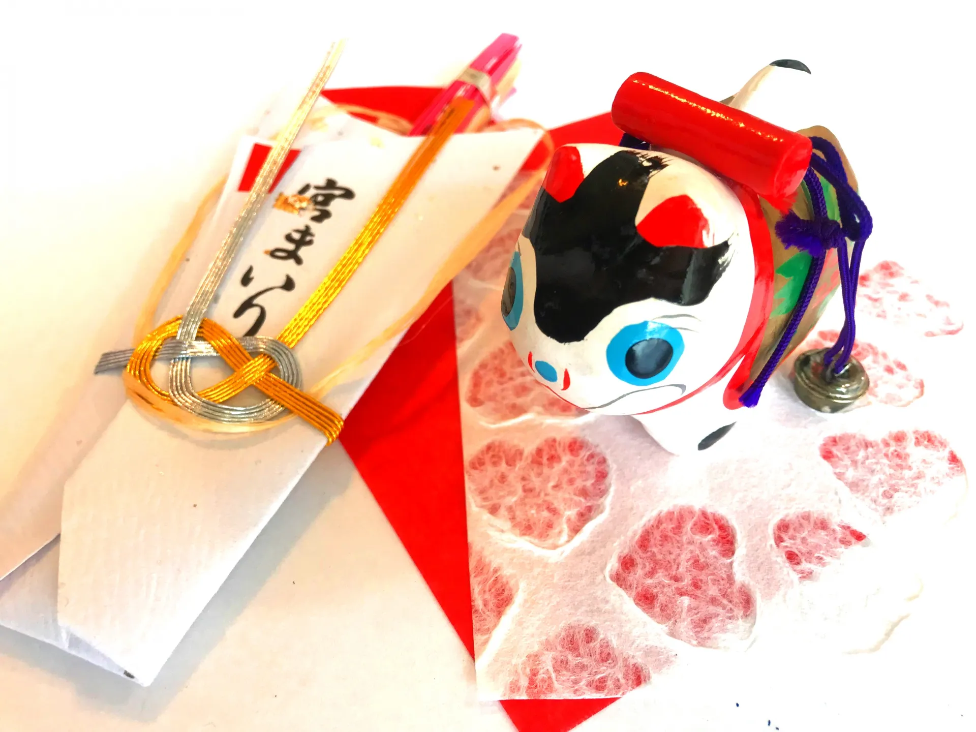 両親への内祝いはいつ贈る?結婚式や出産から1か月以内が目安