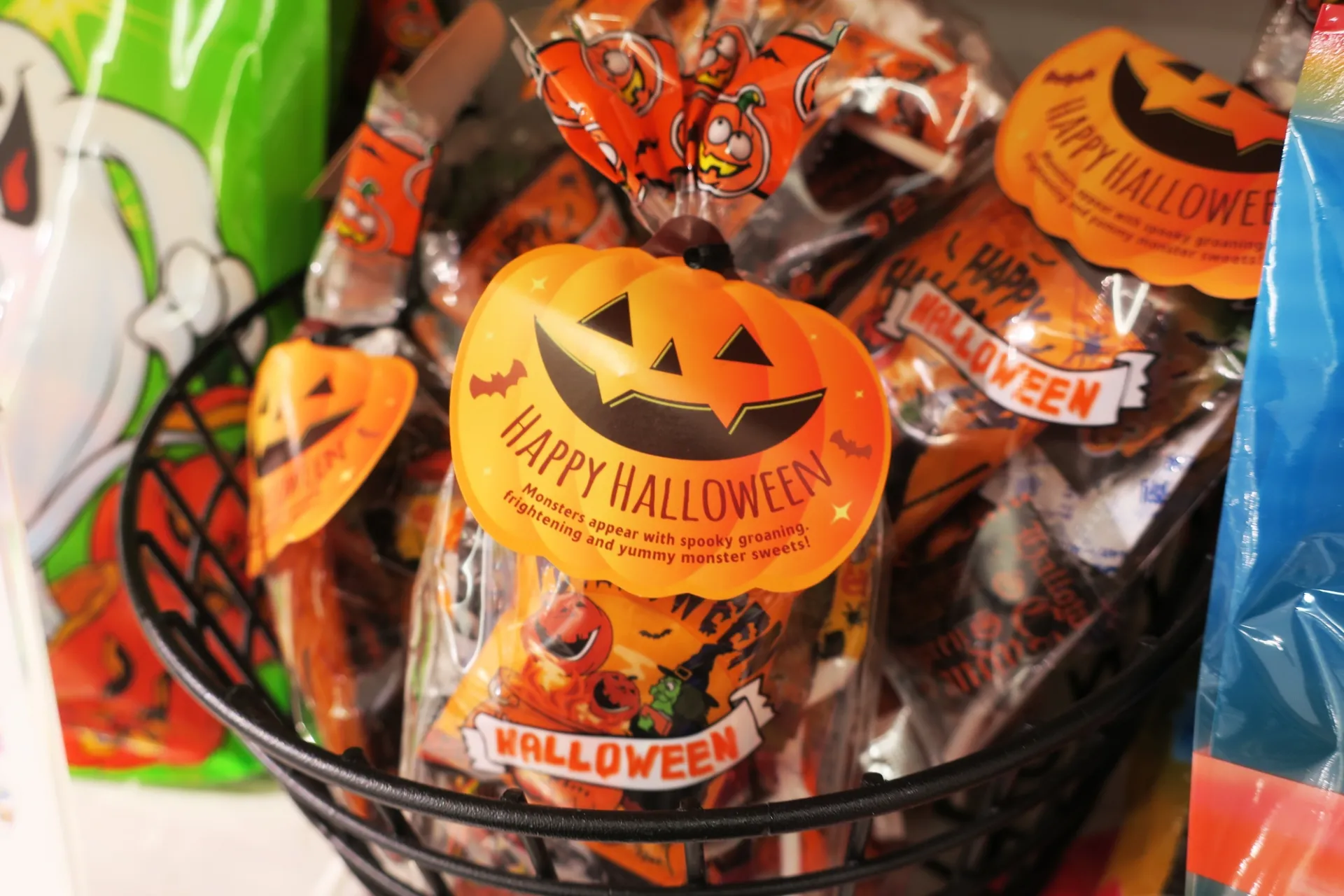ハロウィンのお菓子といえば何がある?