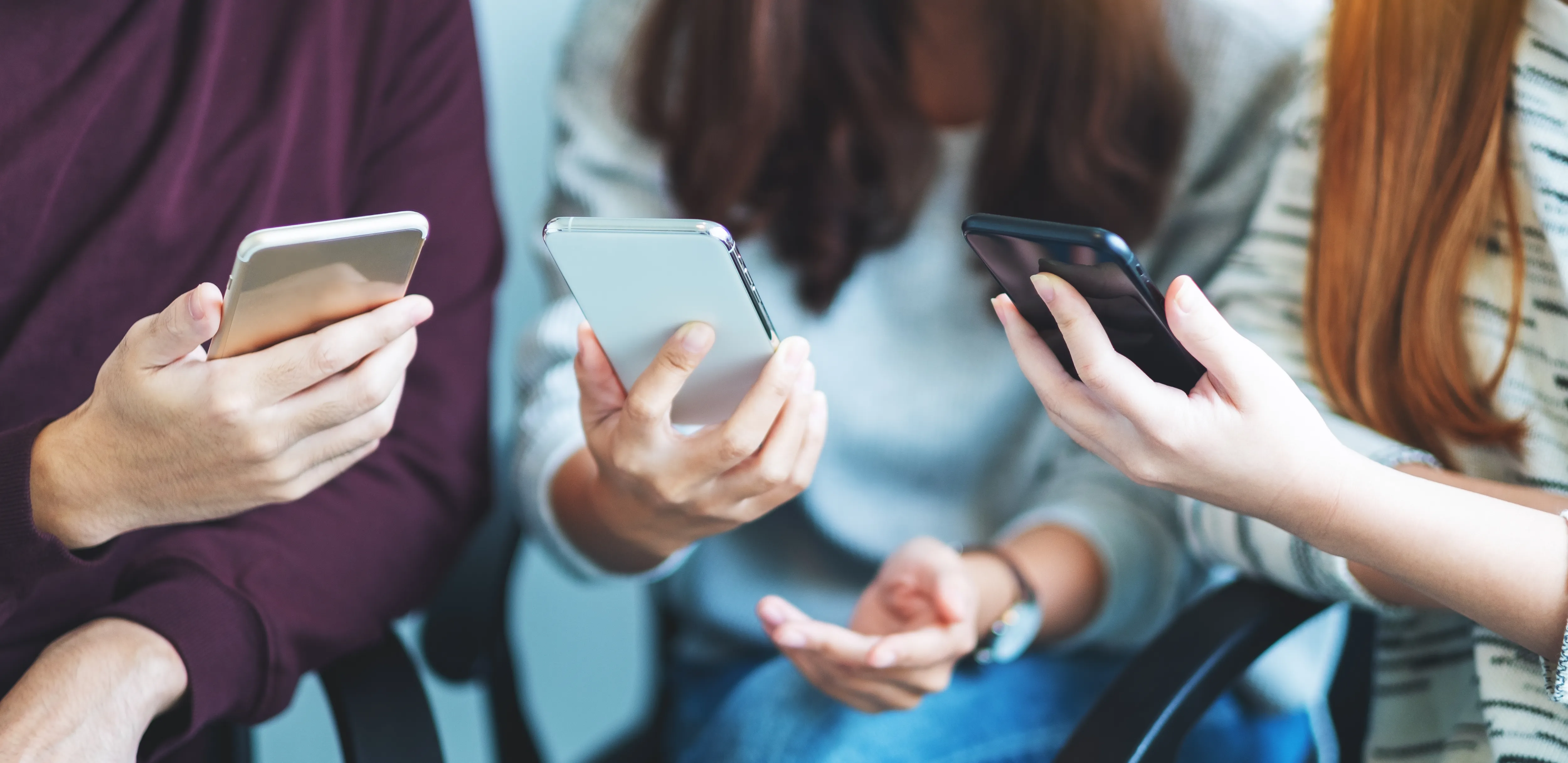 結婚式の無料WEB招待状のおすすめサイト│10選