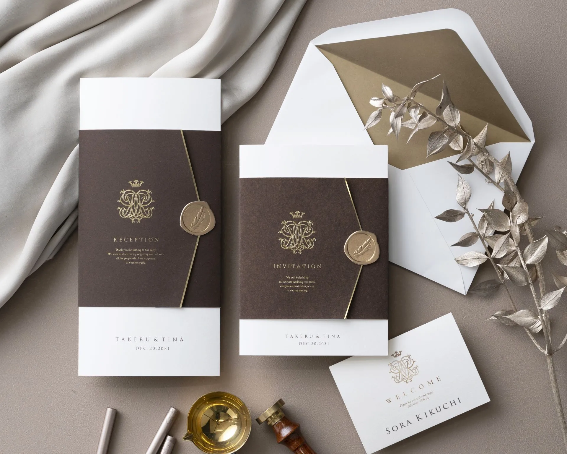 結婚式の招待状は手作り作成がおすすめ