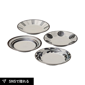 MONOKUROモノクロ プレート4枚組
