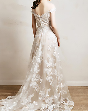 ウェディングドレス