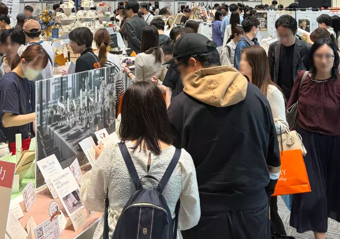 ピアリーの結婚式アイテム展示