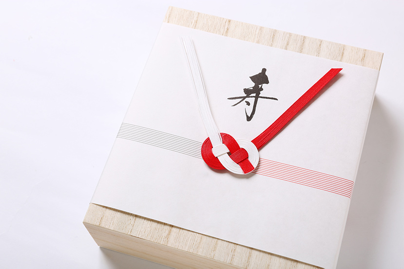 上司に喜ばれる内祝いの選び方は?