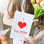 母の日はいつ？起源や海外の日付・習慣・おすすめギフトを紹介！