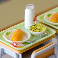 学校給食における食品ロスの現状｜食べ残しの原因や対策を解説