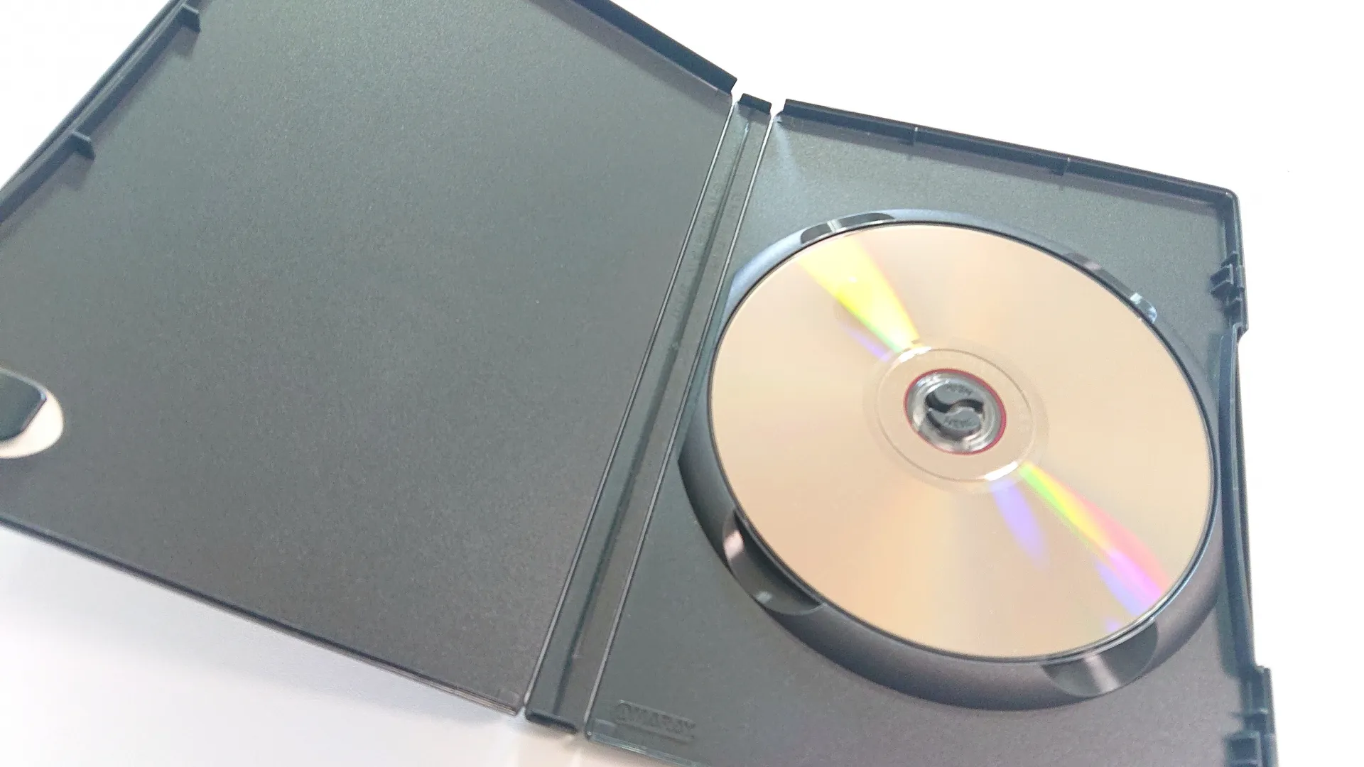 結婚式ムービーの音楽著作権はISUMで一括申請