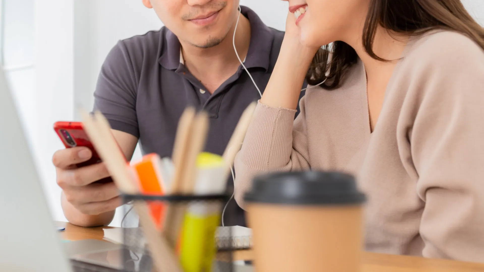 結婚式オープニングムービー曲おすすめ30選！盛り上がるおしゃれな邦楽・洋楽