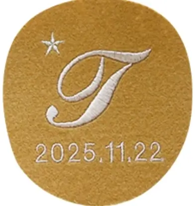 ライトブラウン