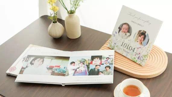 フルフラットで飾れる