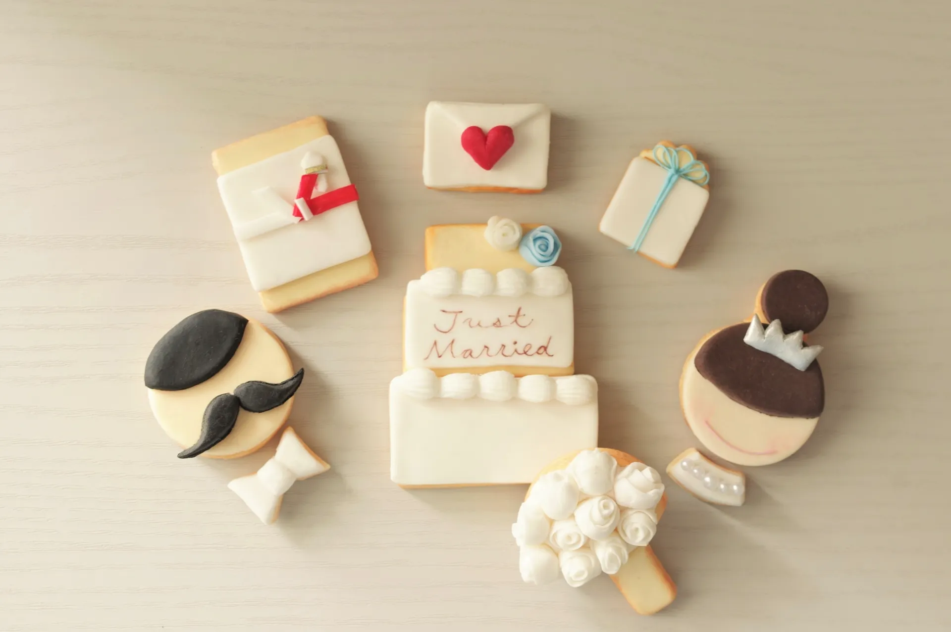 結婚式で渡すプチギフトの相場