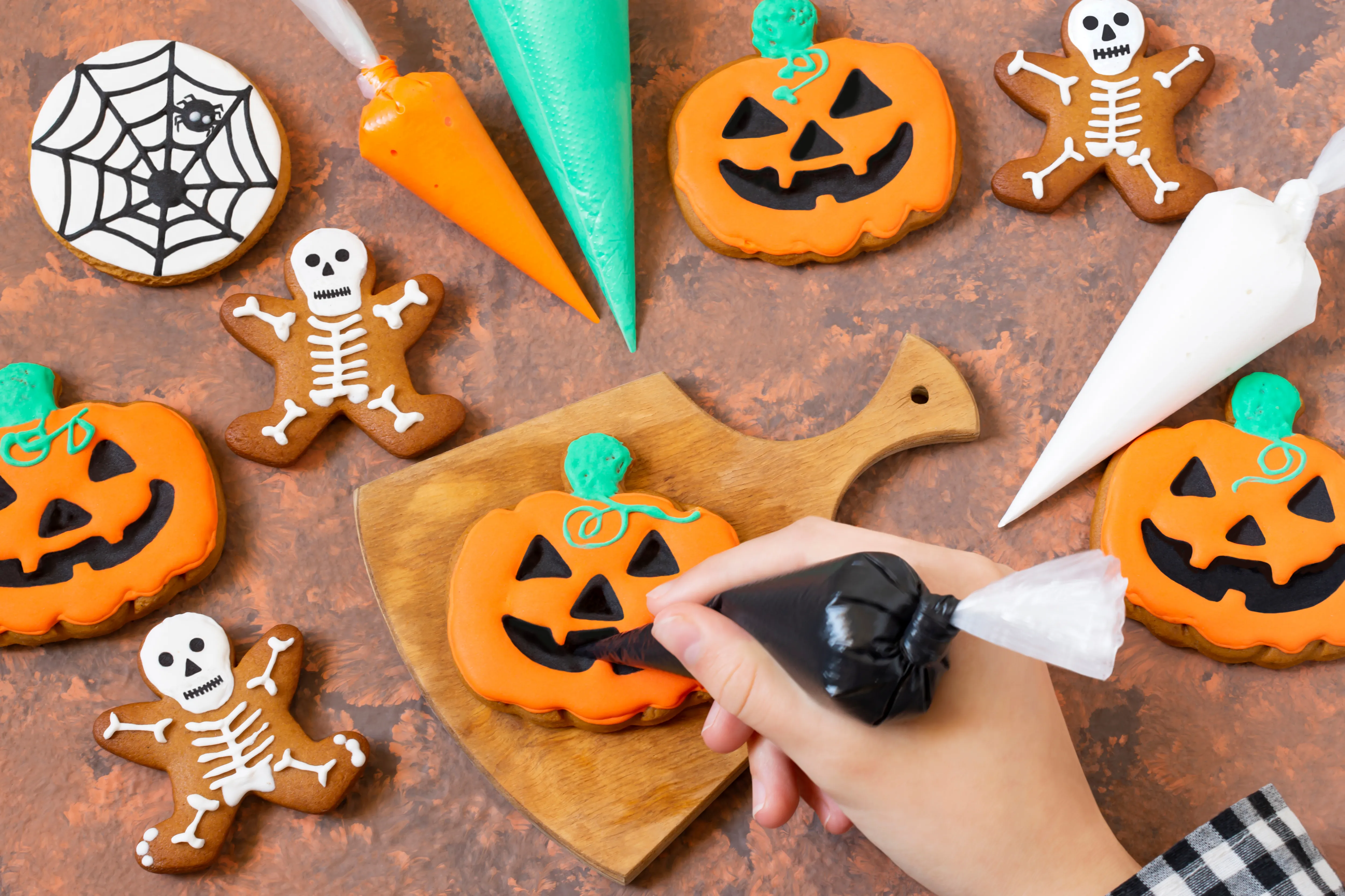 手作りor市販?ハロウィンでプレゼントするならどっちがおすすめ?
