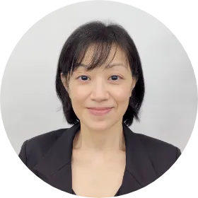 担当者顔写真 細野友美