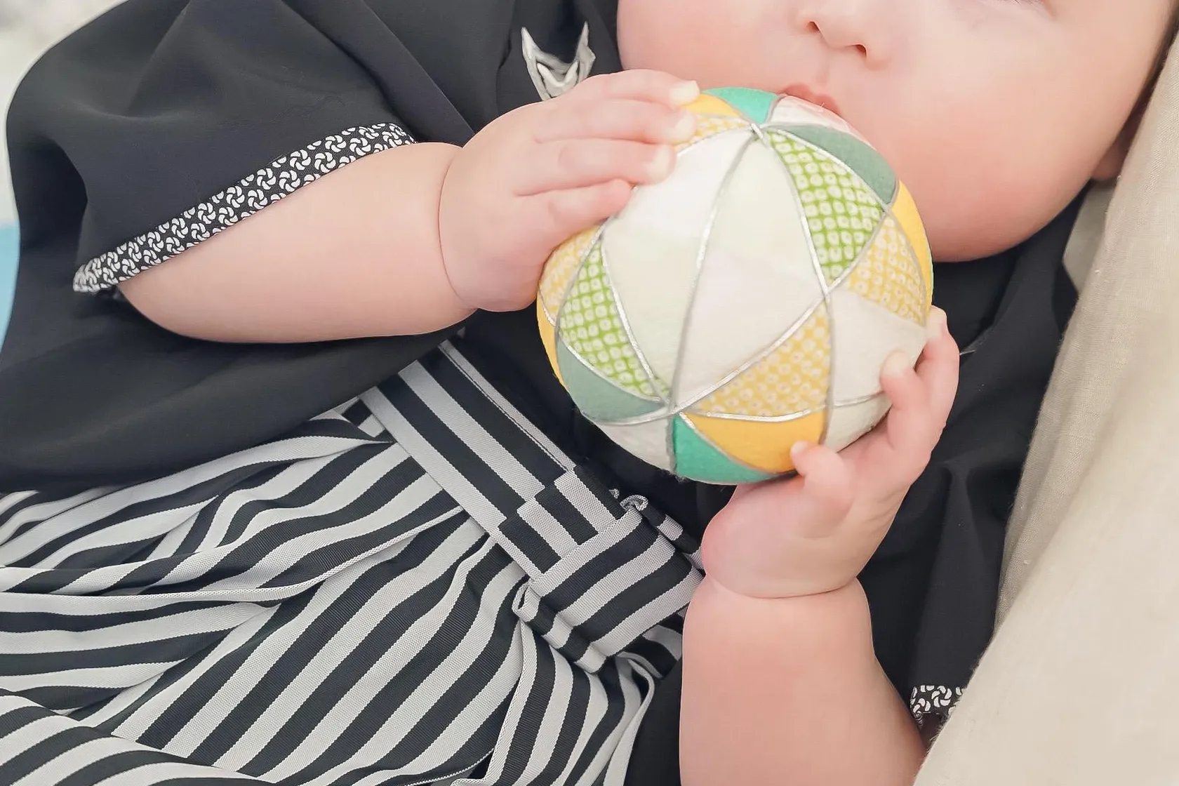 出産内祝いの時期｜お返しはいつまでにすればいいかを解説