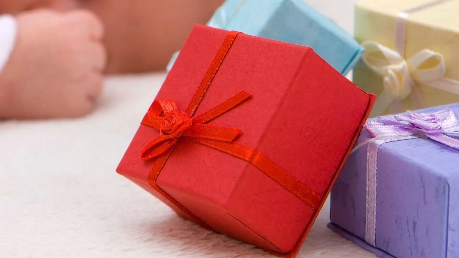 出産祝いのお返しマナーを解説！お返しの金額相場や贈る時期などご紹介