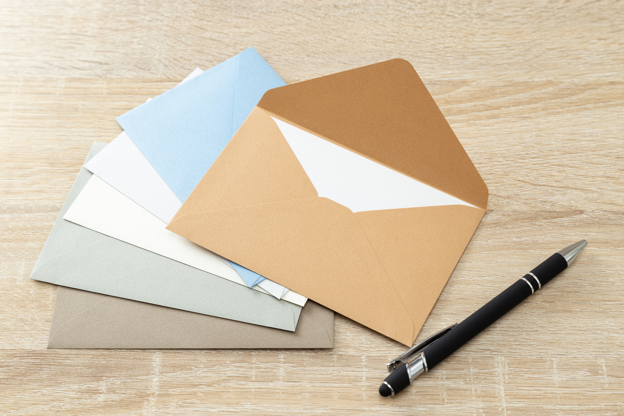 結婚内祝いを贈る相手別の文例集