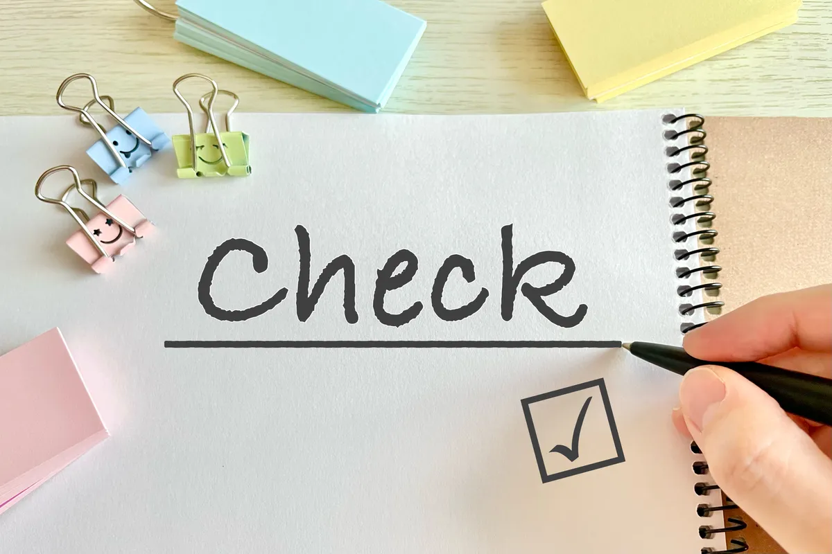 花とギフトボックス