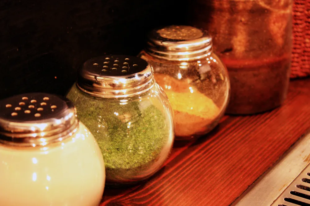 スパイスボトル