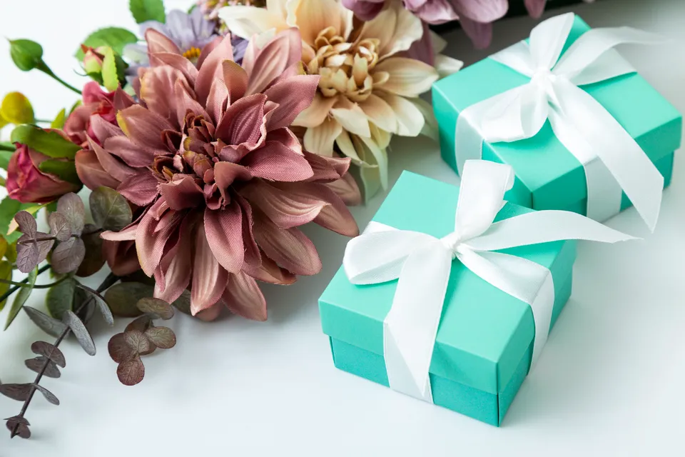 内祝いギフトボックス