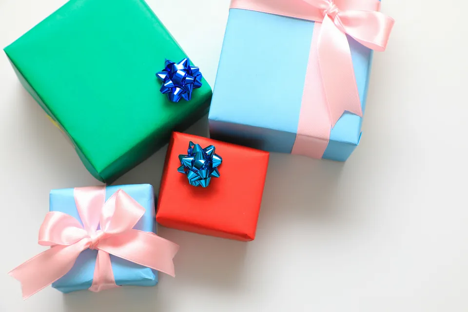 大小さまざまな結婚内祝いギフト