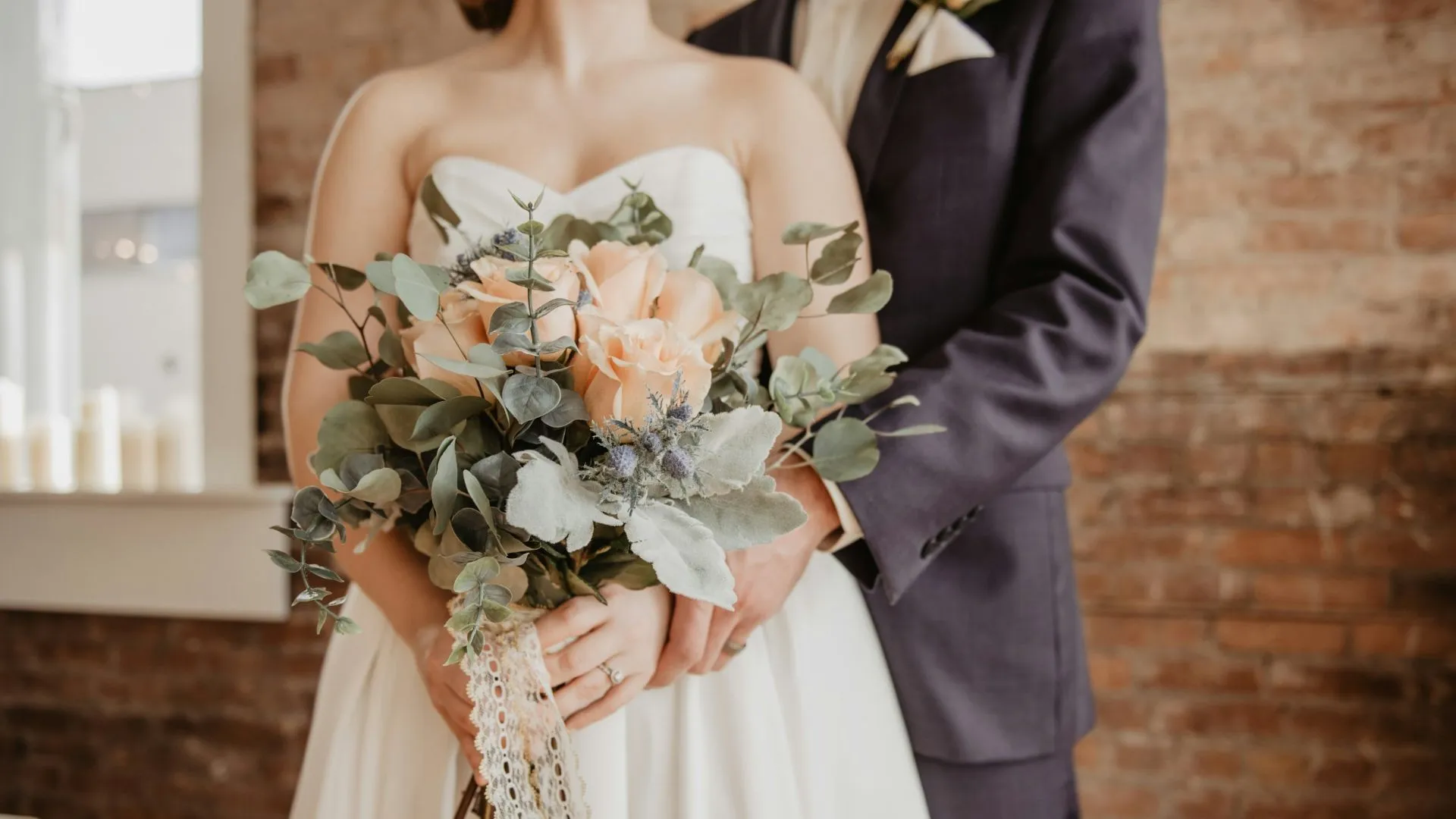 会員数累計80万組以上のPIARY(ピアリー)が考える11月結婚式とは?