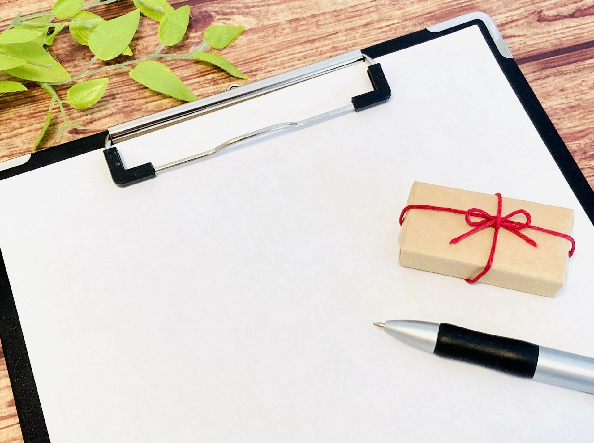 引き出物を選ぶ際の注意点は？地域の習慣や贈り分けがポイント