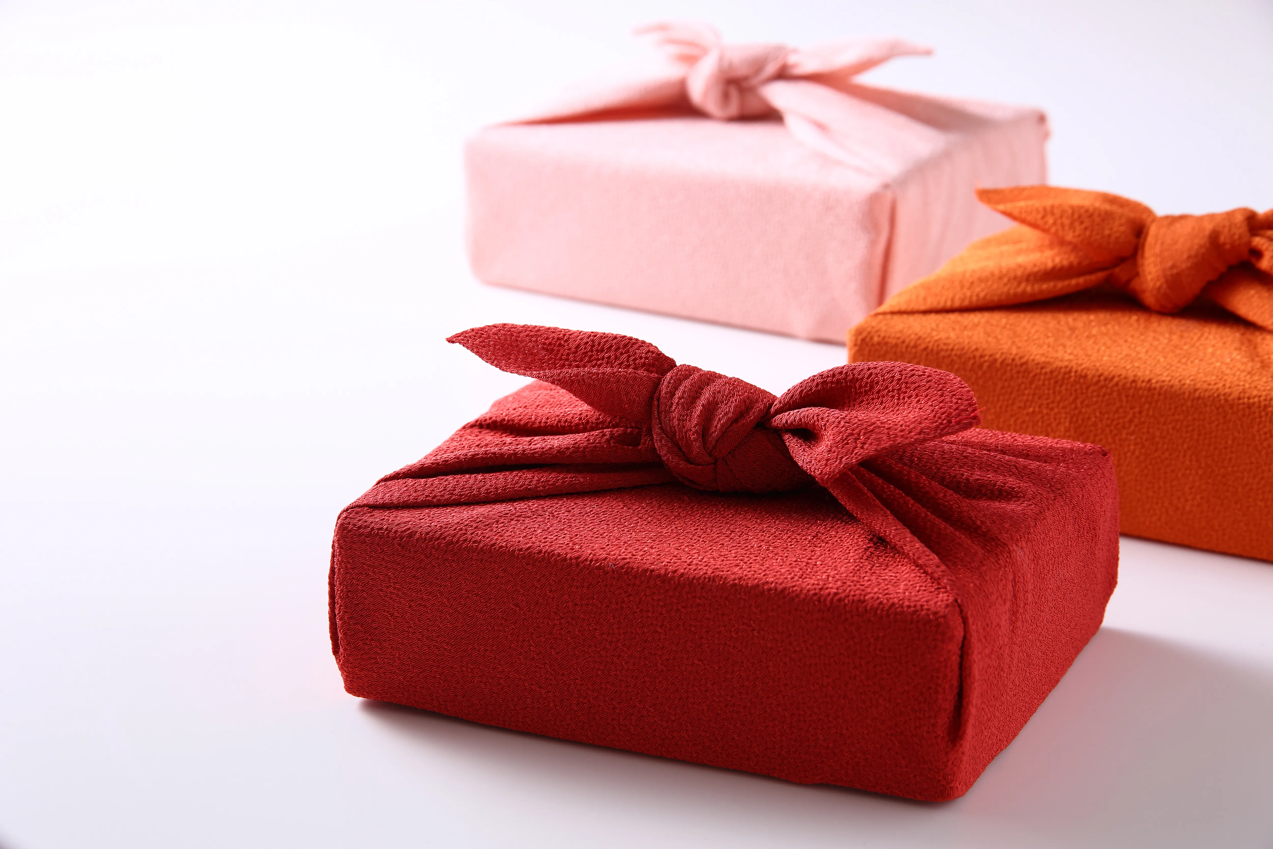 人気の引き出物とは？「引き出物カードタイプ」が人気上昇中