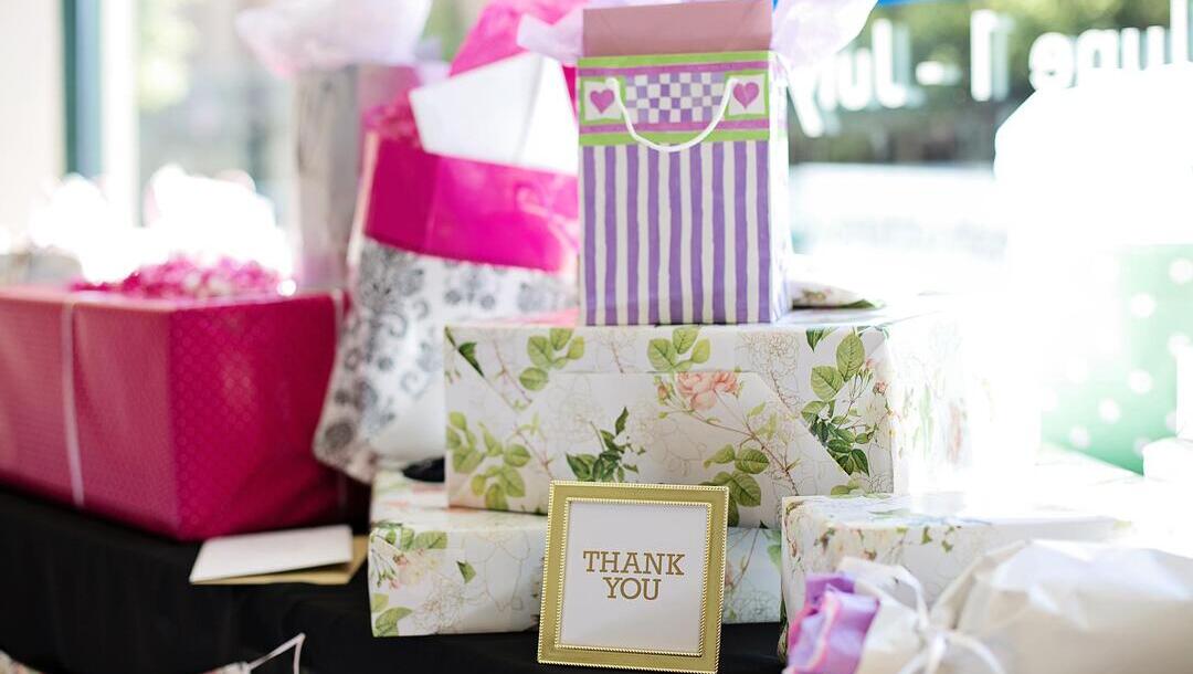 引き出物をゲストごとに贈り分ける方法 引き出物ならpiary ピアリー