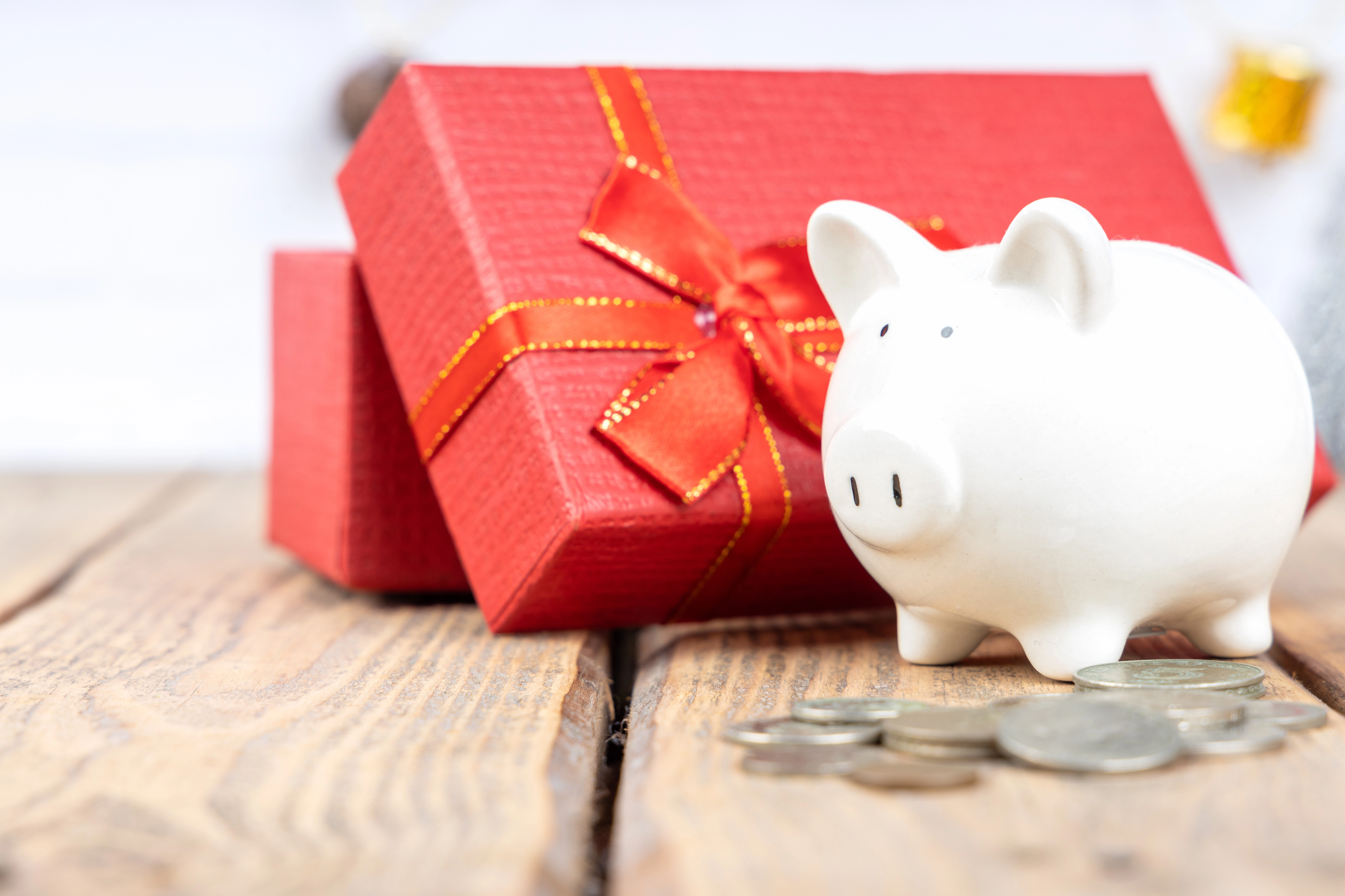 引き出物を夫婦に渡す場合の相場を解説！選び方や金額別におすすめの品もご紹介