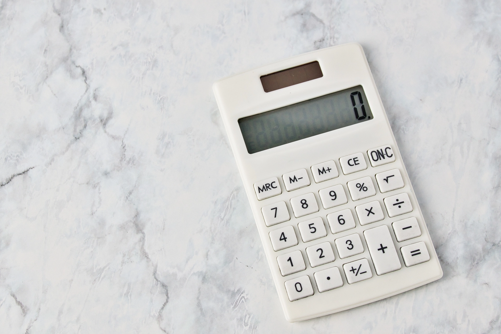 祖父母の引き出物の相場は？