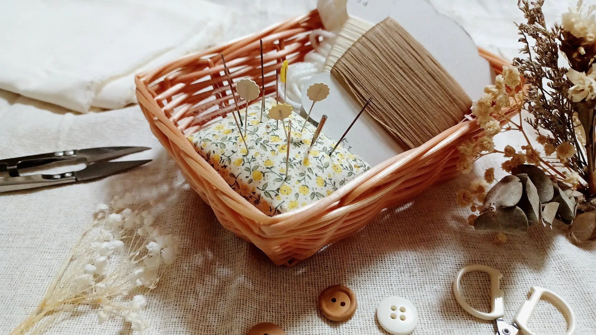 ウェディングタペストリーを手作りするには？タペストリーの作り方をご紹介