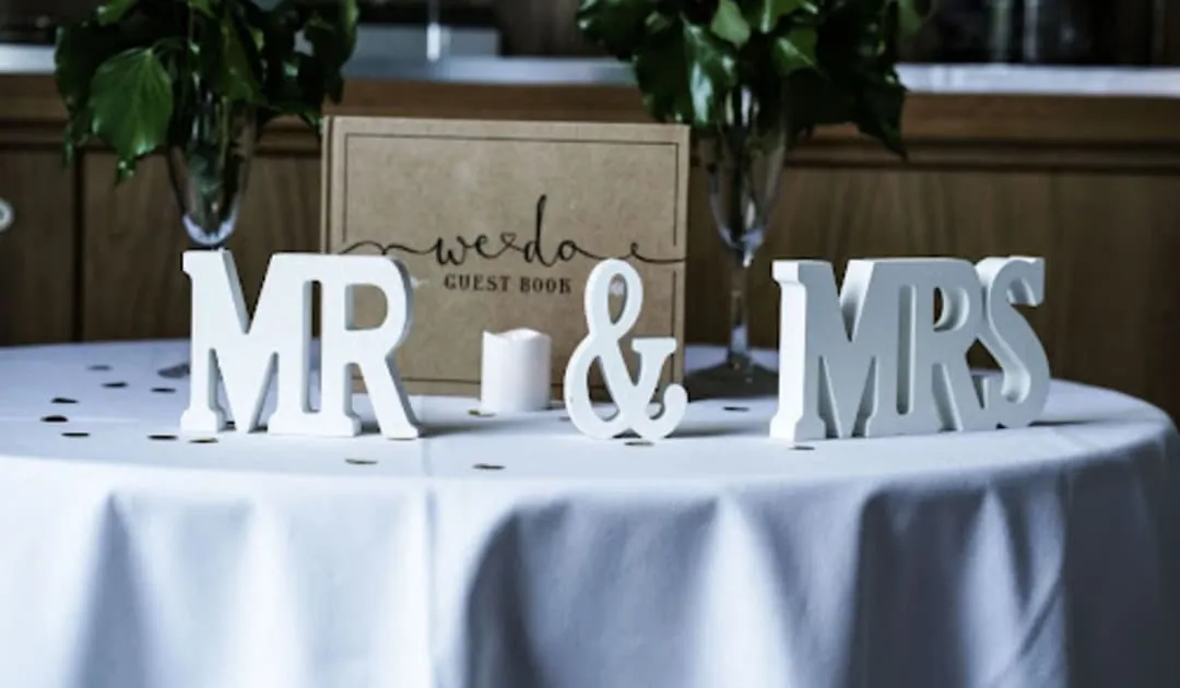 Mr.&Mrs.